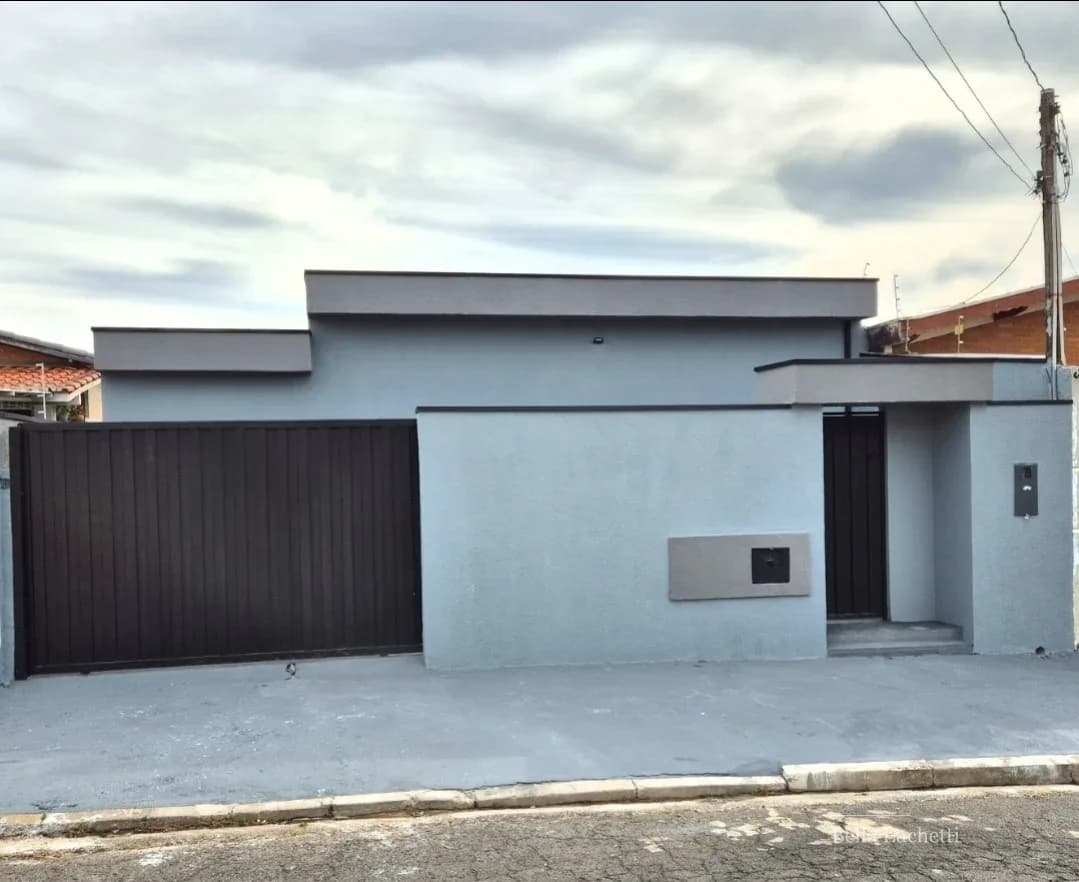 Casa no Jardim Estoril, 175 m², quatro dormitórios e cinco vagas de garagem