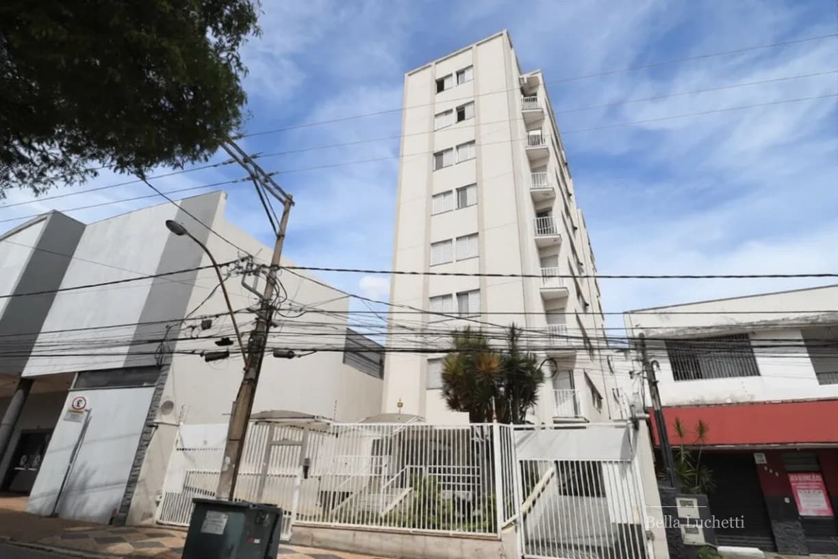 Apartamento reformado no Taquaral, 57 m², uma suíte e armários planejados